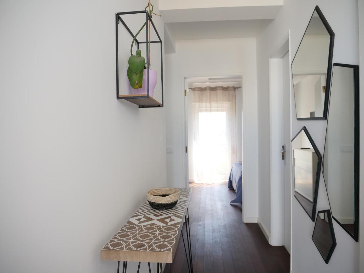 Cozy Apartment With Sea View Over Meia Praia Lagos Bagian luar foto